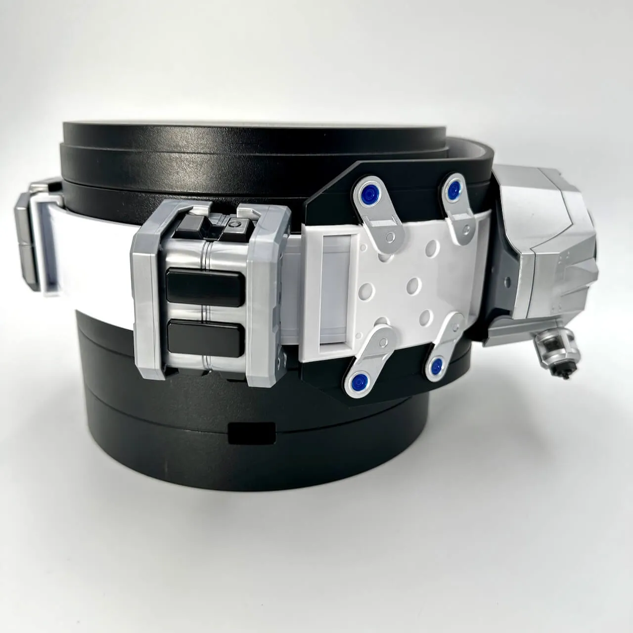 [BOXED] Shin Kamen Rider: DX Henshin Belt Ultimate Half Typhoon -Modified Prototype-
