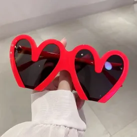 Oversize Super Heart Plastic Sunglasses